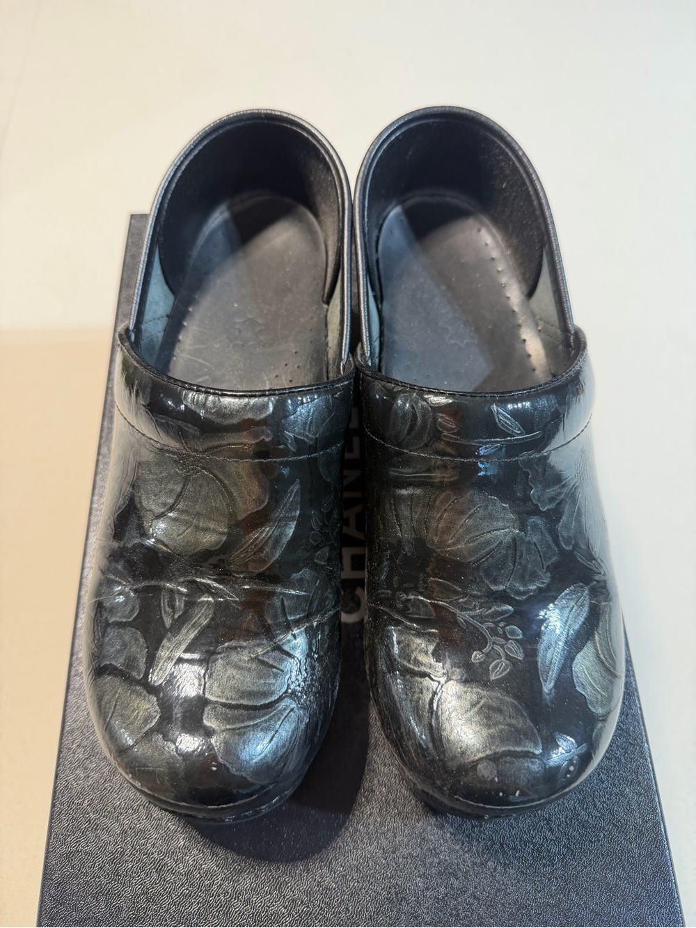 Kids Black Floral Slip-On Clogs